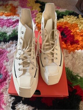 Converse High-Top Lace-Up Sneakers in Off-White